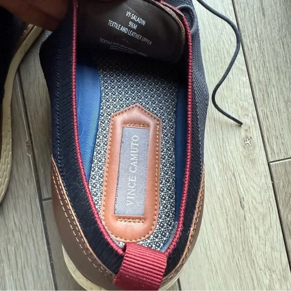 Vince Camuto Navy and Brown Oxfords - Picture 7 of 8